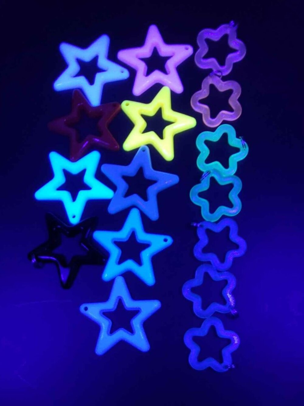 16 colors Star Earrings charms glow kandi kids SS hooks and silicone stoppers - Picture 5 of 9
